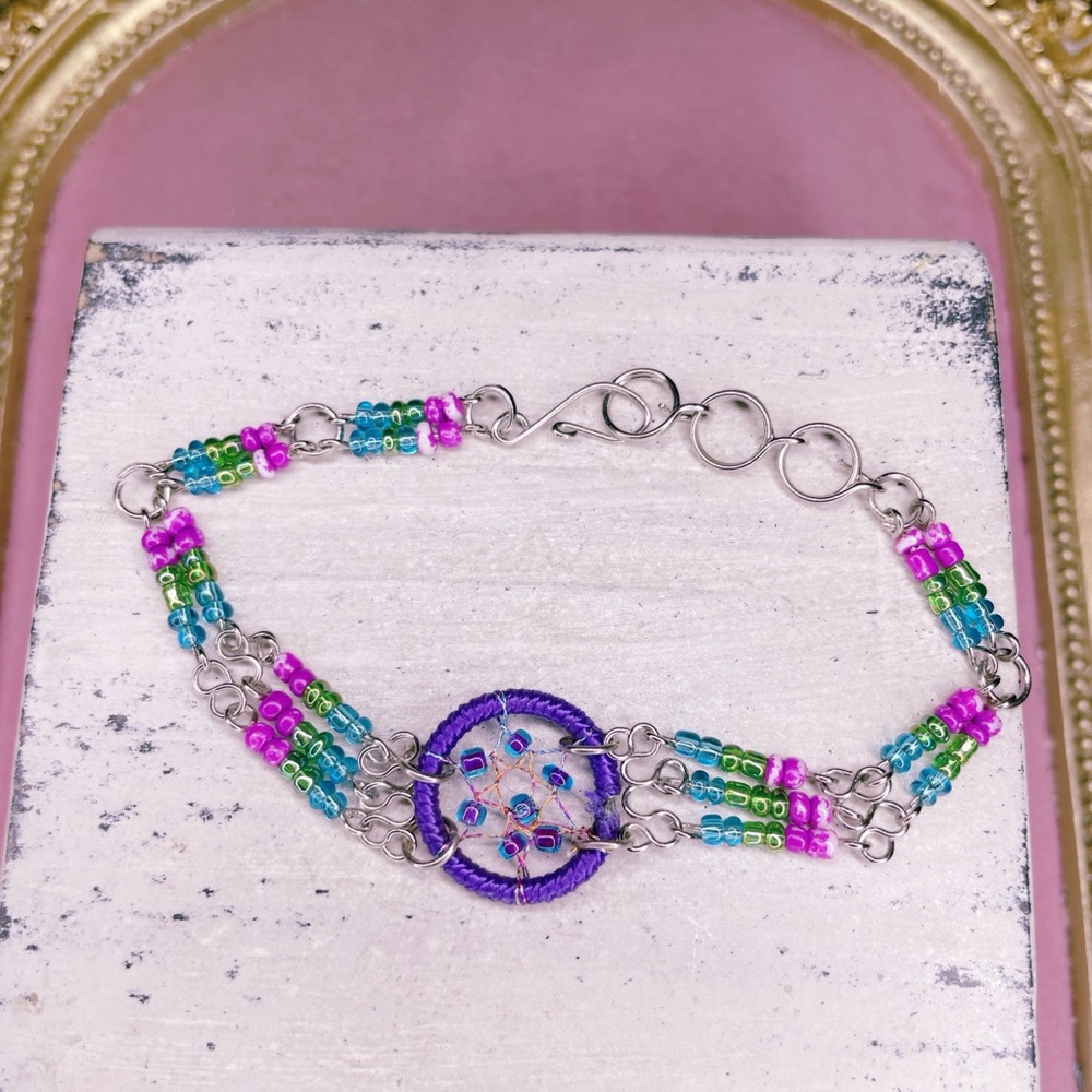 4131. Purple Dreamcatcher Bracelet with Silver Accents